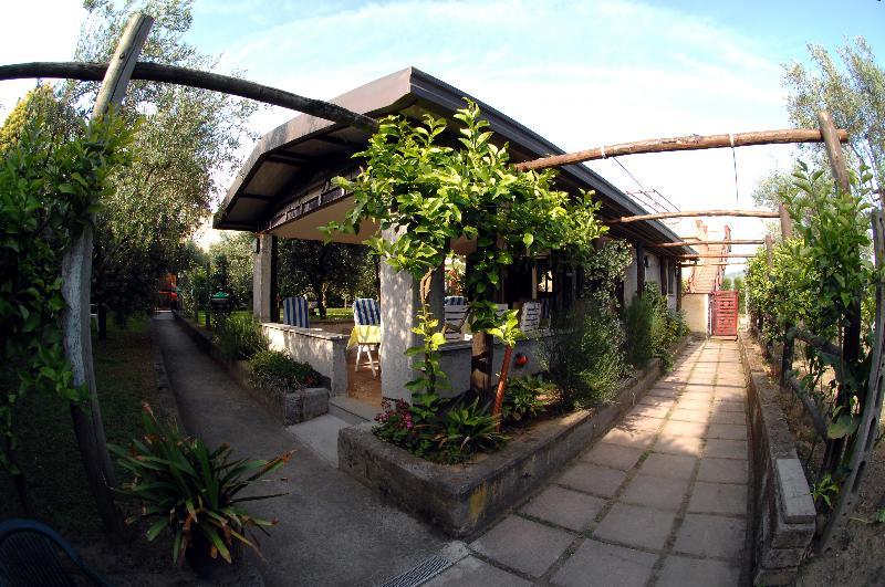 Green Paradise Affittacamere SantʼAgata sui Due Golfi Extérieur photo